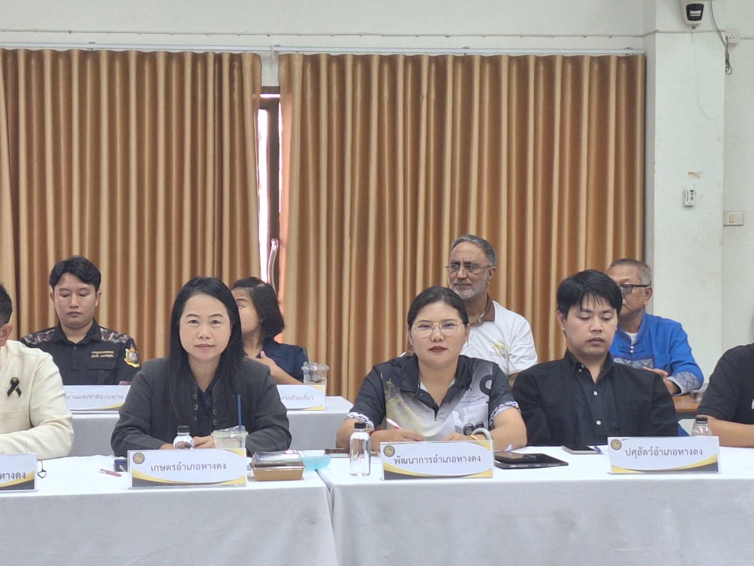 ร่วมการประชุมหัวหน้าส่วนราชการ หัวหน้าหน่วยงานรัฐวิสาหกิจ ผู้บริหารสถานศึกษา นายกเทศมนตรีตำบล นายกองค์การบริหารส่วนตำบล กำนัน และคณะกรรมการบริหารงานอำเภอแบบบูรณาการ (ก.บ.อ.) ประจำเดือน กรกฎาคม 2569